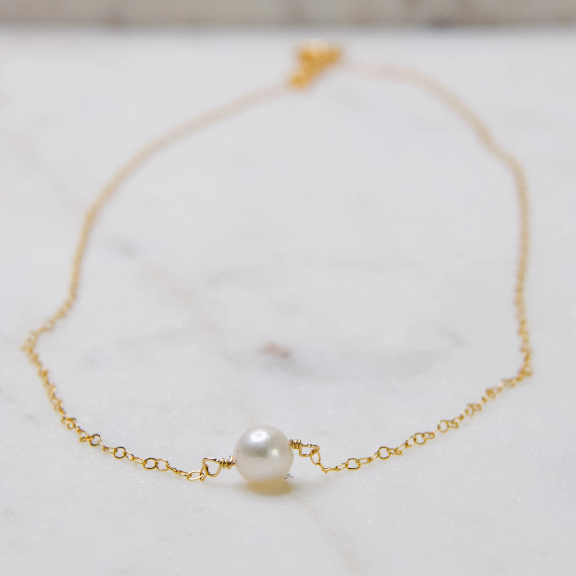 Emily Anne Simple Pearl Necklace