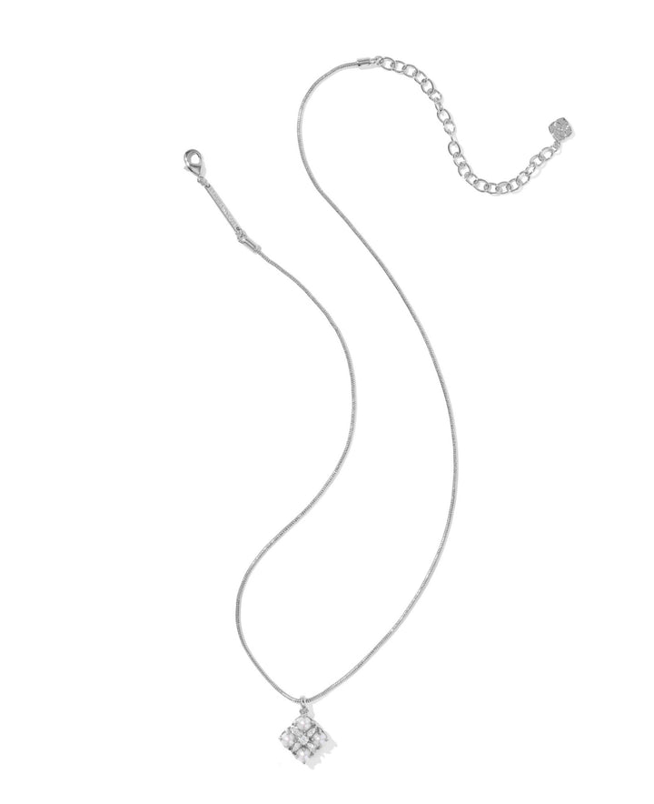Dira Pearl Silver Short Pendant Necklace