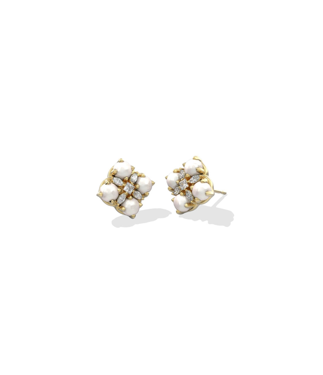 Dira Pearl Gold Stud Earrings