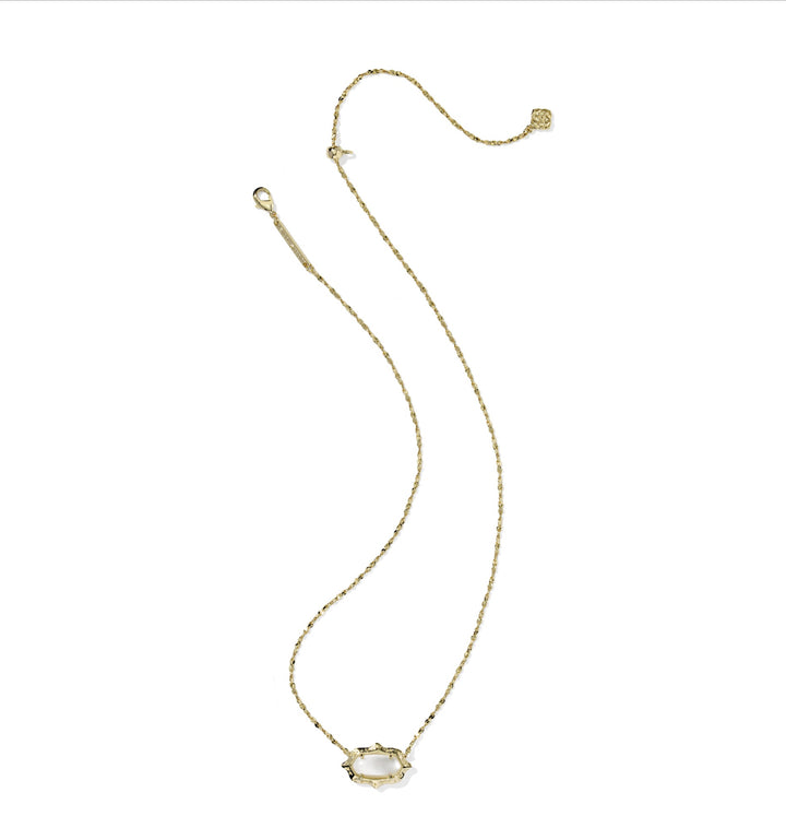 Kendra Scott- Elisa Scallop Frame Short Pendant Necklace